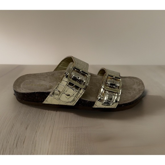 Madden Girl Shoes - Madden Girl Sandals Women's 6 1/2 Brando Metallic Gold Buckle Slides Textured